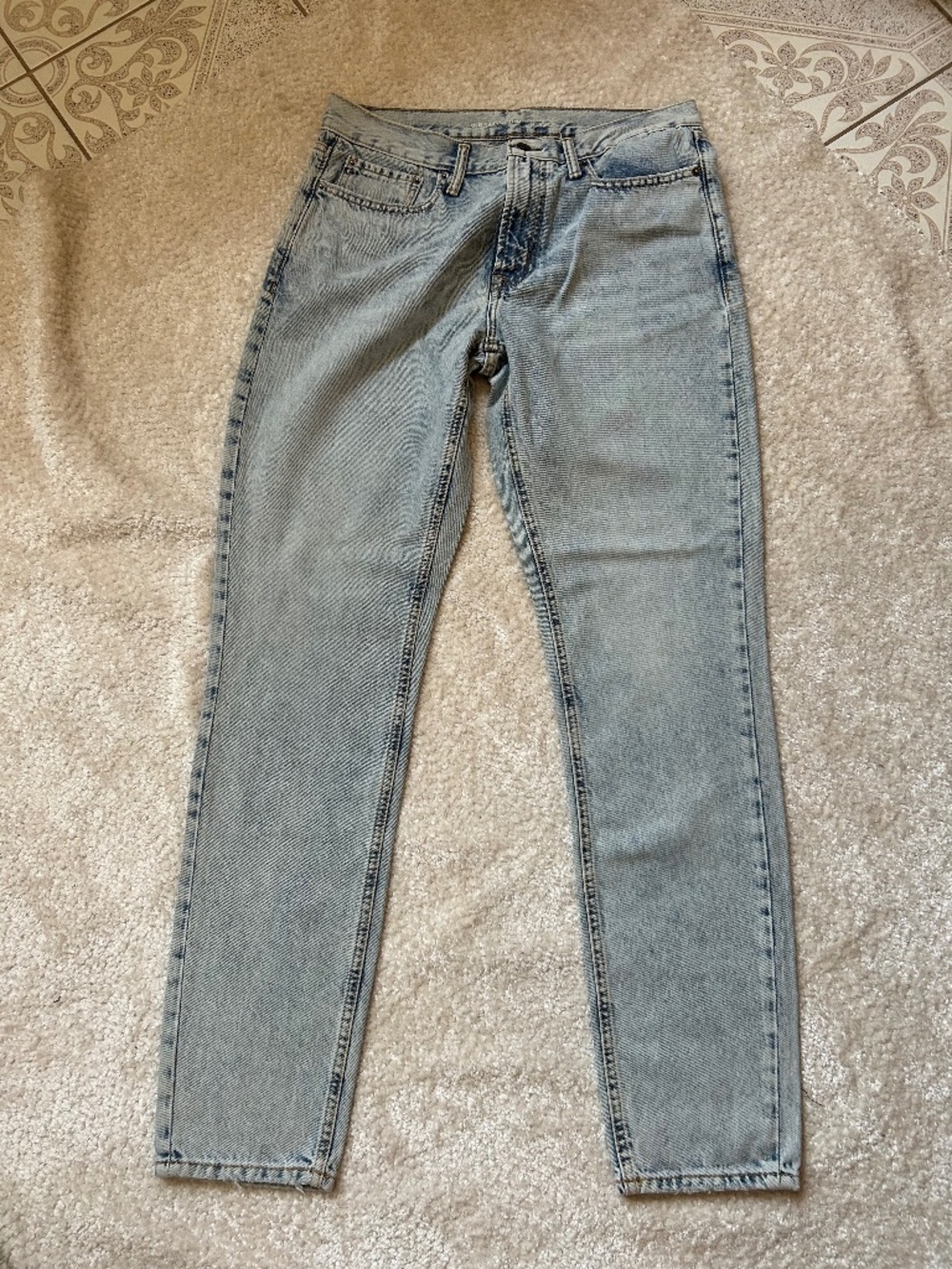 Old navy denim jeans 32x34